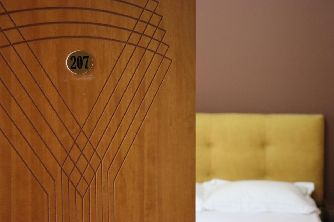 Hotel Ceka Durres Ngoại thất bức ảnh