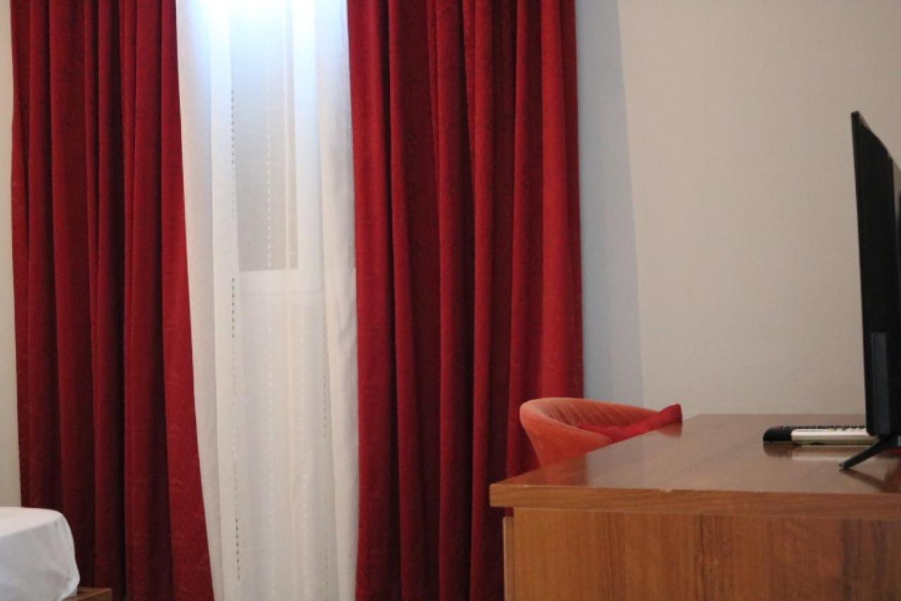 Hotel Ceka Durres Ngoại thất bức ảnh