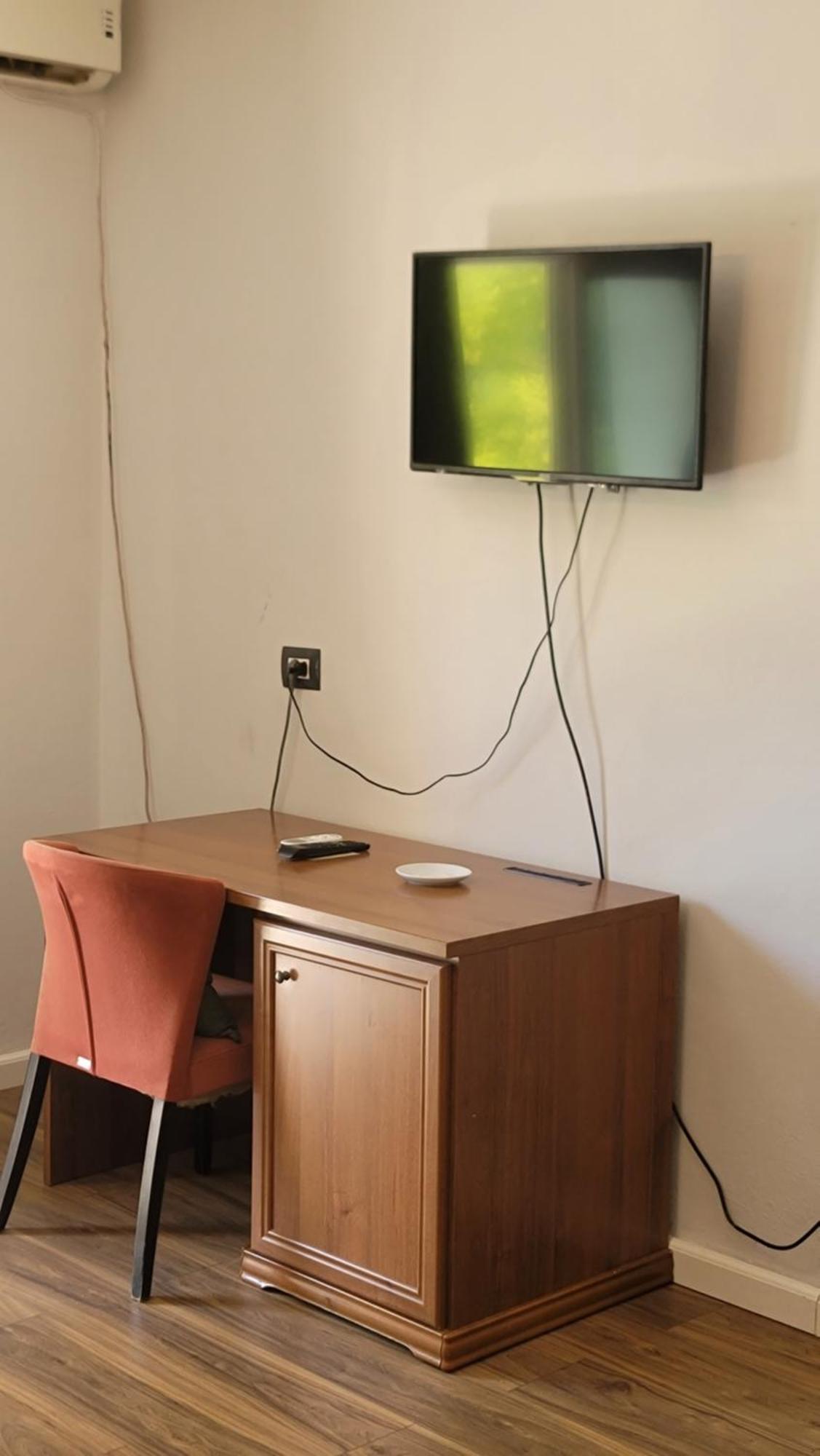 Hotel Ceka Durres Ngoại thất bức ảnh