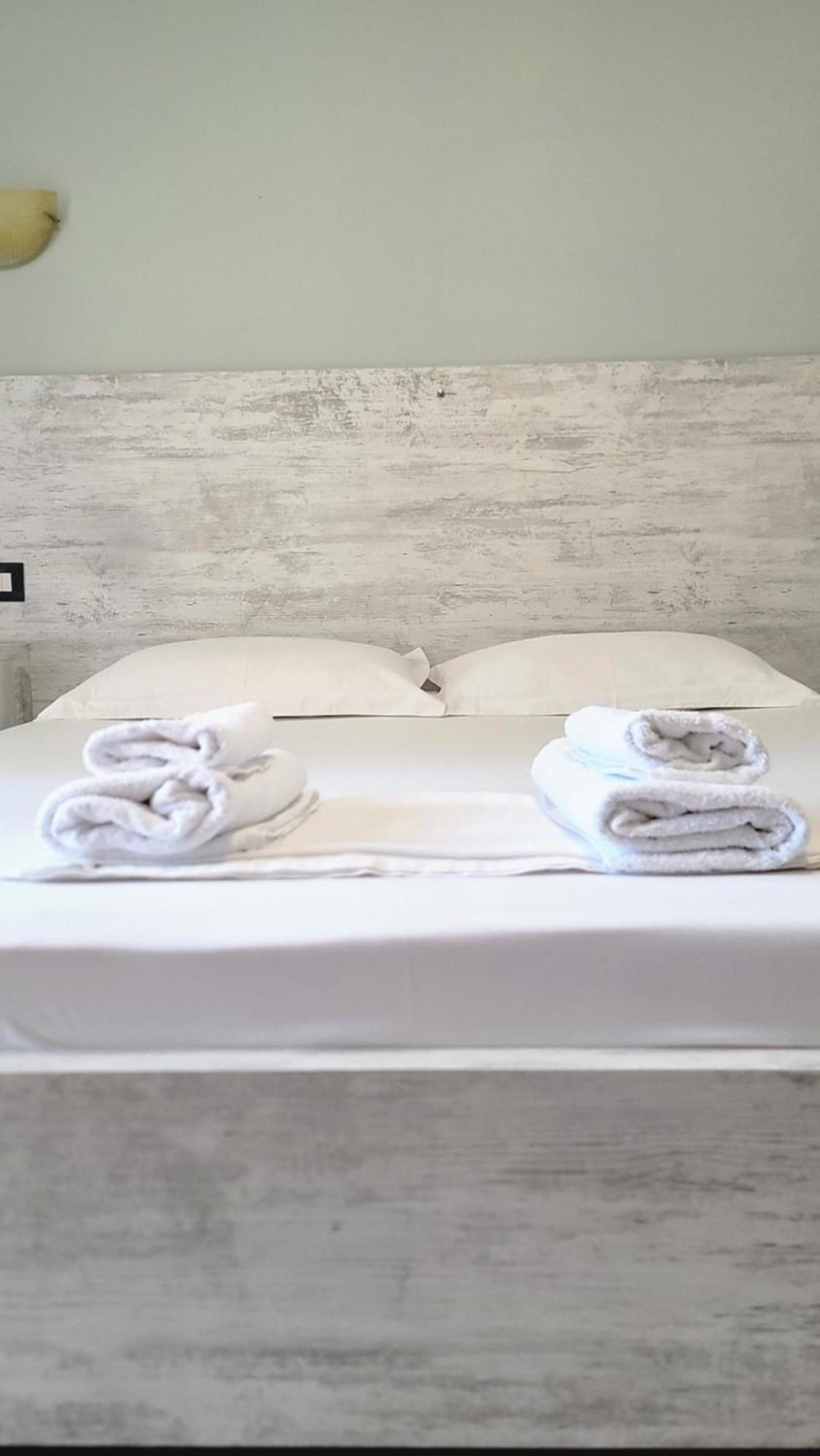 Hotel Ceka Durres Ngoại thất bức ảnh