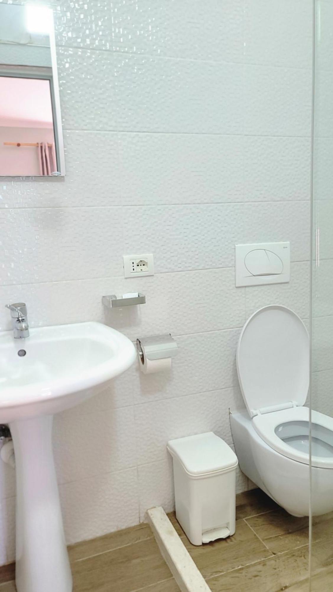 Hotel Ceka Durres Ngoại thất bức ảnh