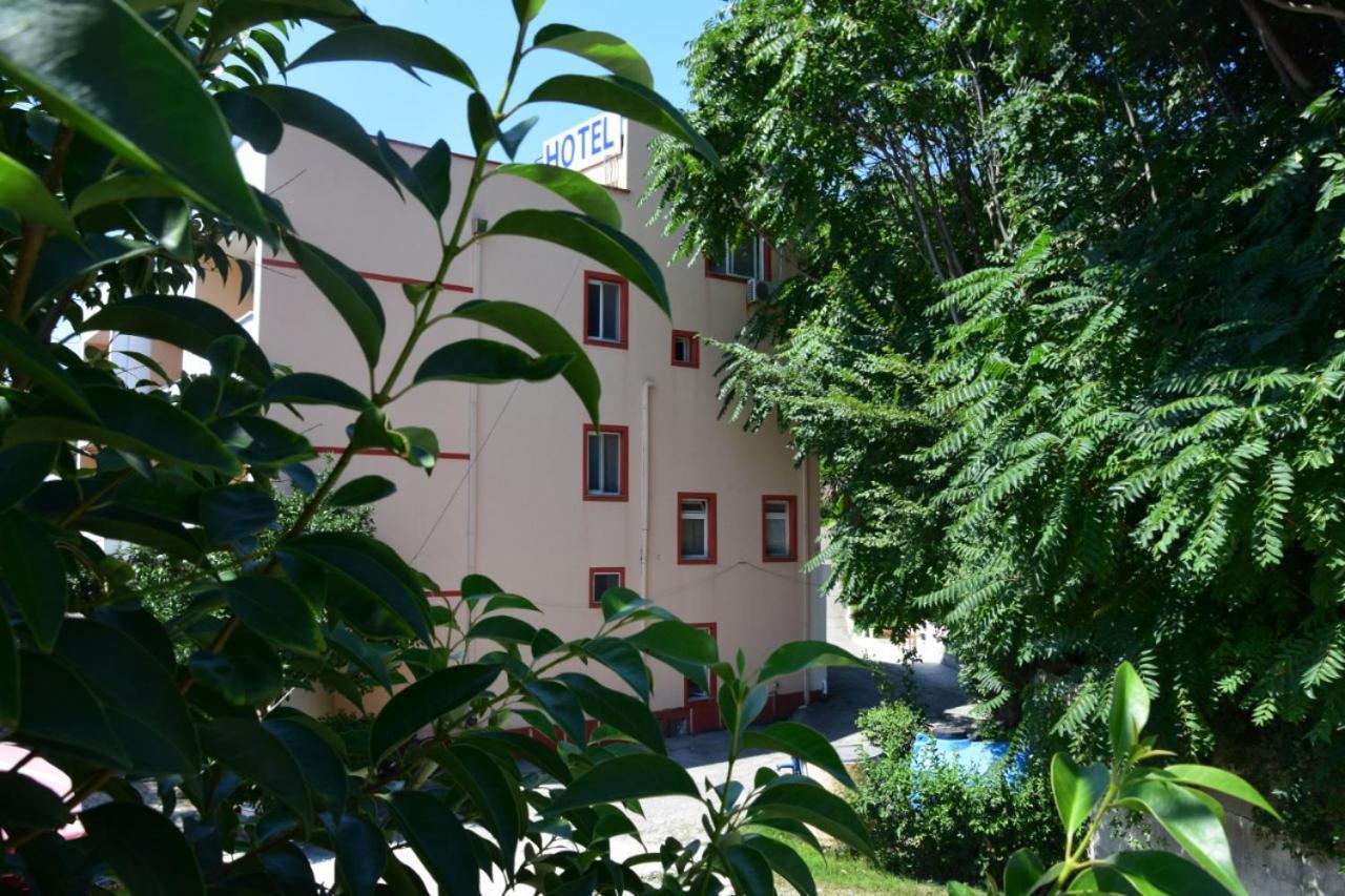 Hotel Ceka Durres Ngoại thất bức ảnh